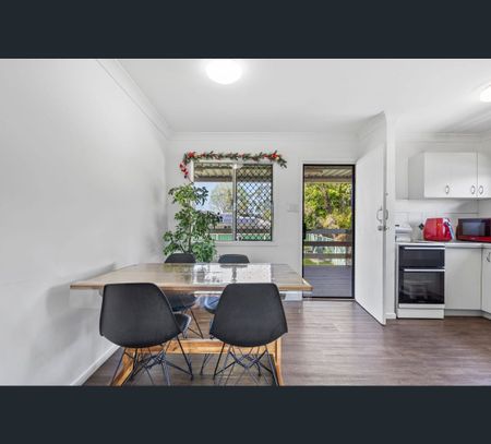 749 Browns Plains Road, Marsden, Qld 4132 - Photo 2