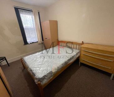 Northcote Avenue, Southall, UB1 - Photo 2