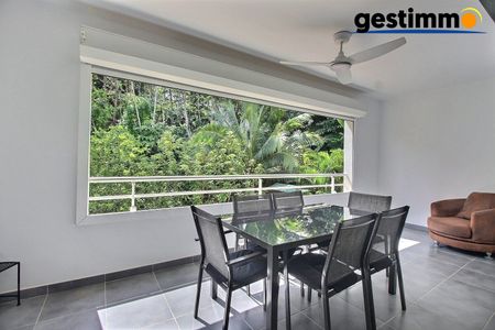 Location Appartement 3 pièces 86m² REMIRE MONTJOLY 97354 - Photo 4