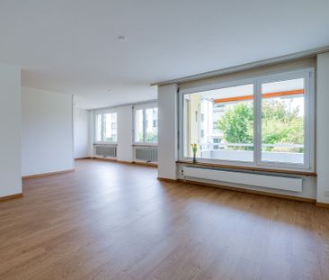 Live in the heart of Biberist! - Photo 2