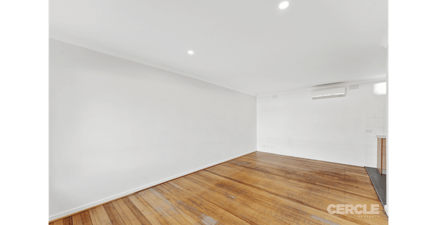 Modern & Low-Maintenance Living in Sunshine West - Photo 1