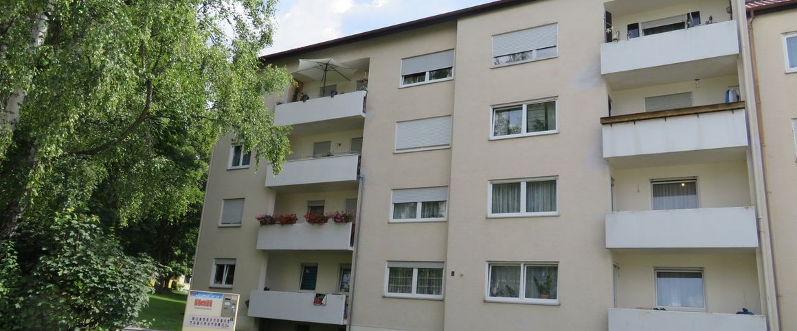 Ruhig und sonnig: 5,5-Zimmerwohnung mit Balkon - Foto 1