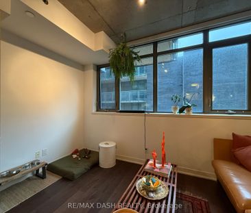8 Gladstone Lofts , #210 - Photo 3