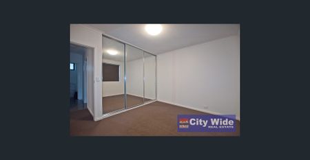 CITY WIDE REAL ESTATE- 2 Bedroom apartment very close to Monash Uni and Medical Centre! - Photo 4