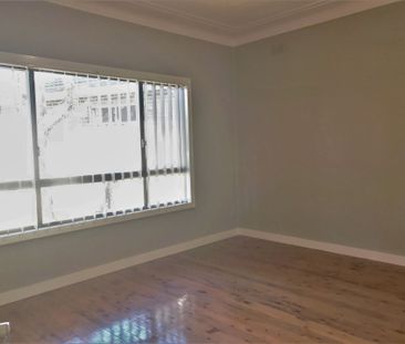 3 Bedroom Family Home - Photo 1