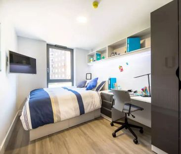 7 Bed Cluster En-Suite - Photo 6