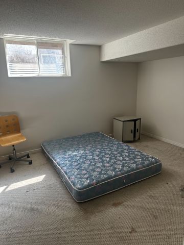 For Lease - 73 Summer Lane Unit# Bsmt Room1, Selwyn, Ontario - Photo 5