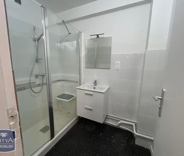 Location Appartement 2 pièces 51m² ST MAUR DES FOSSES 94100 - Photo 5