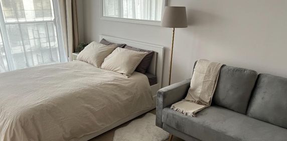 Griffintown Penthouse Studio | Meublé + Tout Inclus | piscine & gym - Photo 2