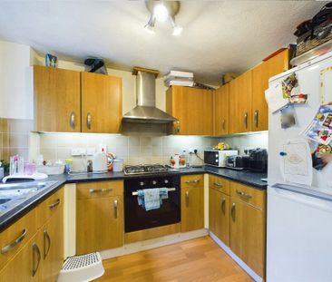 2 bedroom House in Gower Park, Sandhurst - Photo 1