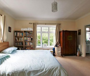3 bedroom semi-detached house to rent - Photo 4