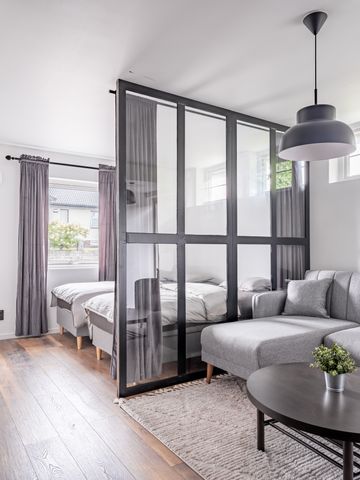 Hökbursvägen, Tumba - Foto 2