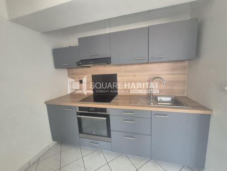 Location Appartement 2 pièces 47m² LILLE 59000 - Photo 3