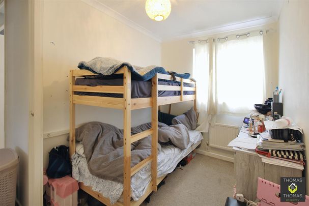 Overbury Road, Gloucester - Photo 1