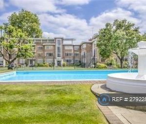 3 bedroom flat to rent - Photo 5