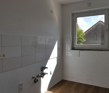 ﻿Schöne 2-Zimmer-Wohnung mit Tageslichtbad und Balkon in Maintal-Bi... - Photo 2