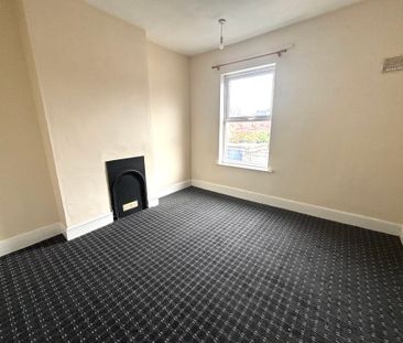 2 bedroom mid-terrace to rent Cowley Street, Derby - Photo 3