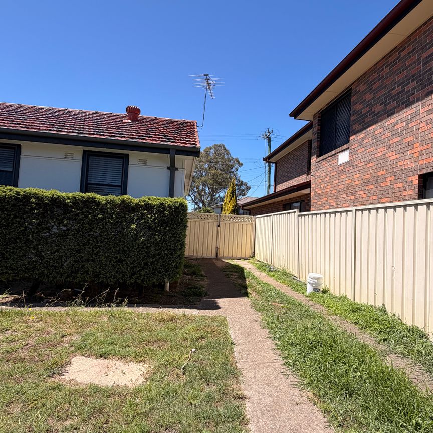 Holsworthy - Photo 1