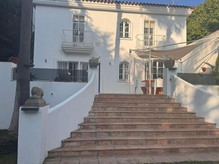 Luxury Villa for rent in Estepona, Spain - Photo 2