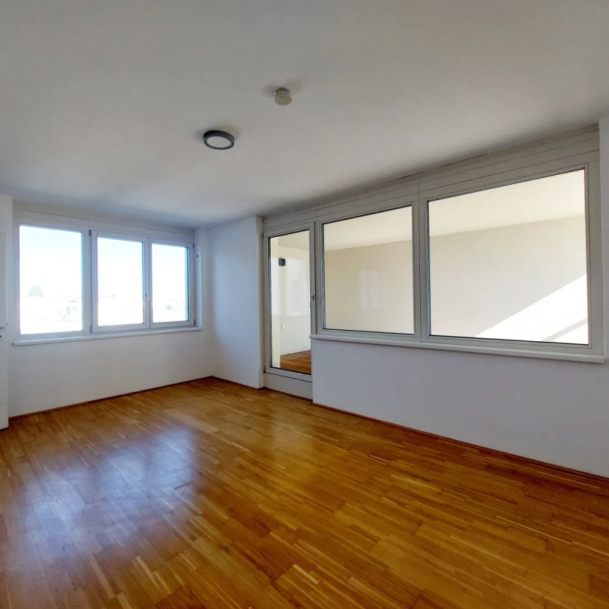 Exklusive Dachgeschosswohnung in den historischen Sofiensälen – 4 Zimmer mit Terrasse & Loggia - Foto 1