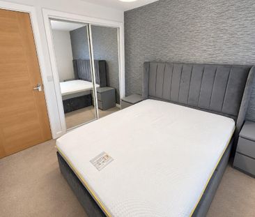 2 bedroom flat to rent - Photo 4