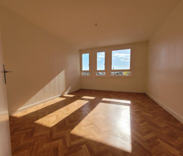 Location Appartement 3 pièces 79m² ARRAS 62000 - Photo 4