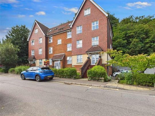 Garlands Road, Redhill, Surrey, RH1 - Photo 1