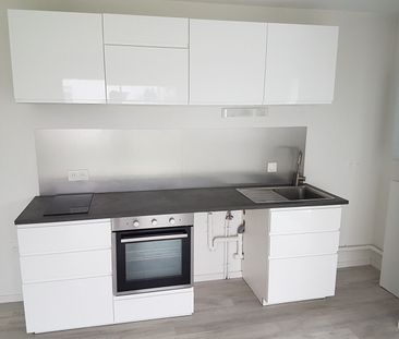 Location Appartement 3 pièces 64m² MONT ST AIGNAN 76130 - Photo 4