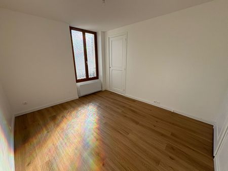 Appartement T4 près de LINAS à louer - Photo 4