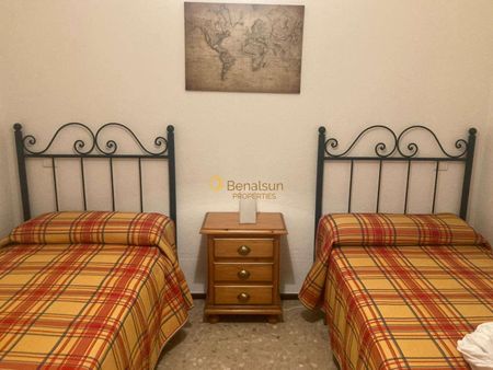 FOR RENT FROM NOW UNTIL 30.6.26 NICE APARTMENT WITH SEA VIEWS IN PLAYAMAR (TORREMOLINOS) - Photo 2