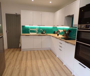 Exceptional house share, close to hospital, industrial estates, tow... - Photo 6