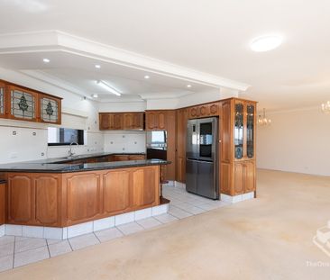 North-East Facing Gem - Ocean & Garden Views - Photo 6