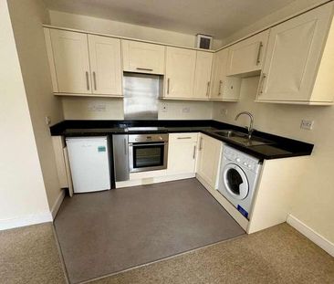 High Street, Banbury, OX16 - Photo 5