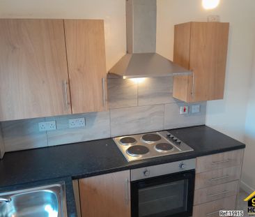 1 bed Flat in Wheatley Lane , Halifax, HX3 5DR - Photo 5