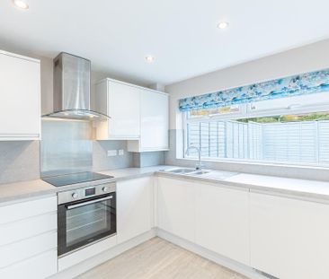 3 bedroom end of terrace house to rent - Photo 6