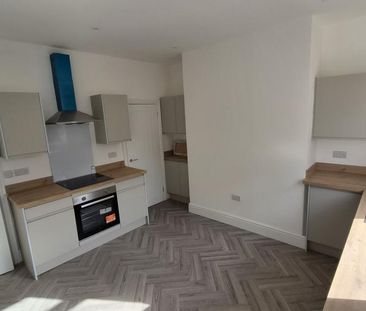 2 bedroom house to rent - Photo 3