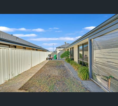 46 Edenhope Road, Australind, WA 6233 - Photo 1