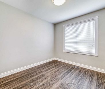 For Lease - 39 Aveline Crescent Unit# Main, Toronto, Ontario - Photo 1