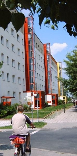 2 Raum-Wohnung mit Balkon und Aufzug - Foto 1