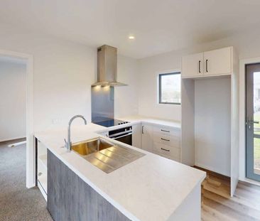 Foxton - 3 Bedrooms - Photo 4