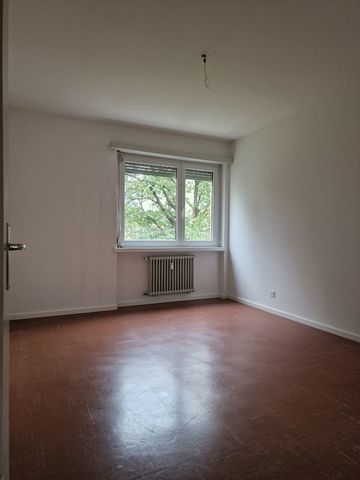 Rent a 3 rooms apartment in Rancate - Foto 2