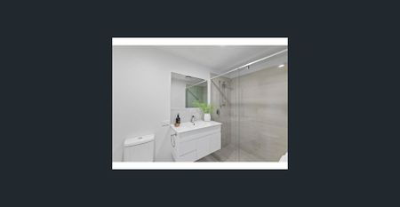 Modern Coastal Living in the Heart of Maroochydore - Photo 5