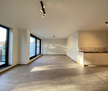 Nieuwbouwappartement met 2 slaapkamers, kelderberging en ondergrond... - Foto 2