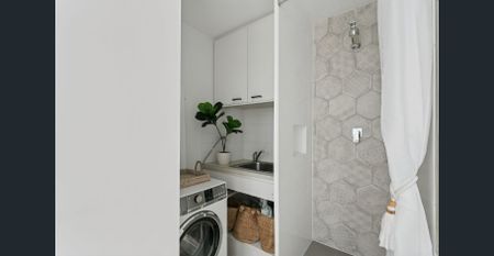 FIRST VIEWING FRIDAY 7/11/25 - 12.30PM TO 1.00PM - Photo 2