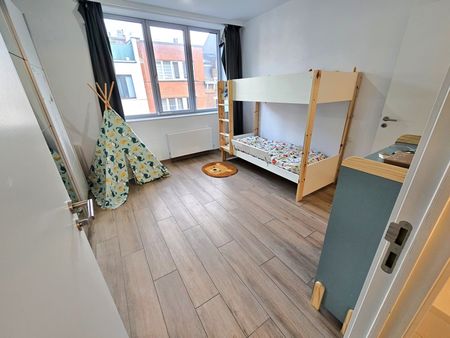 Flat - for rent - Photo 2