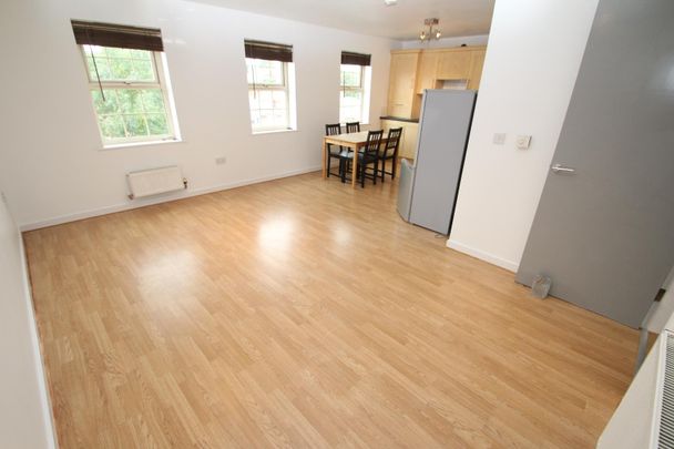 2 bedroom apartment to rent - Photo 1