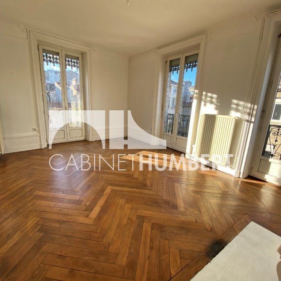 Location Appartement 2 pièces 55m² ST ETIENNE 42000 - Photo 1