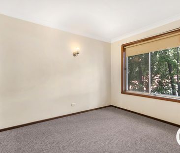 SECOND STOREY UNIT LOCATED IN CENTRAL ALBURY - Photo 1