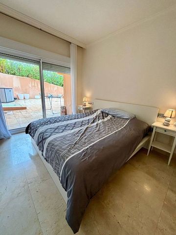 3 bedroom luxury Flat for rent in Nueva Andalucia, Spain - Photo 5