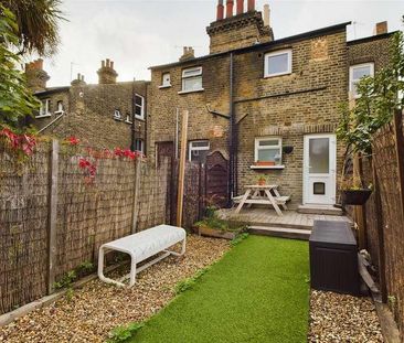 Gurdon Road, London, SE7 - Photo 4